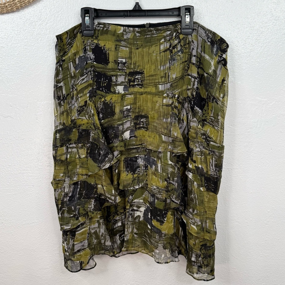 ISDA & Co Ruffle Tiered Skirt Womens Size 8 Green Black Abstract Print Layered